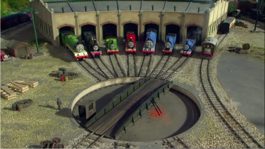 thomas the train tidmouth sheds deluxe set